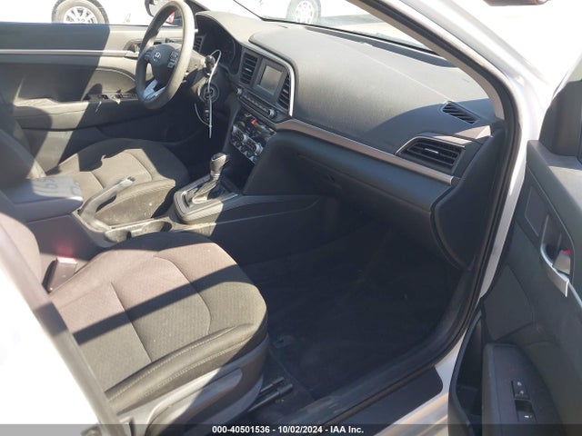 Hyundai ELANTRA SE 2020 5NPD74LF9LH551166 Image 5
