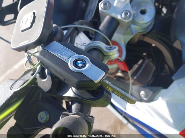 2024 BMW F 900 WB10K6302R6K48881 Photo 10