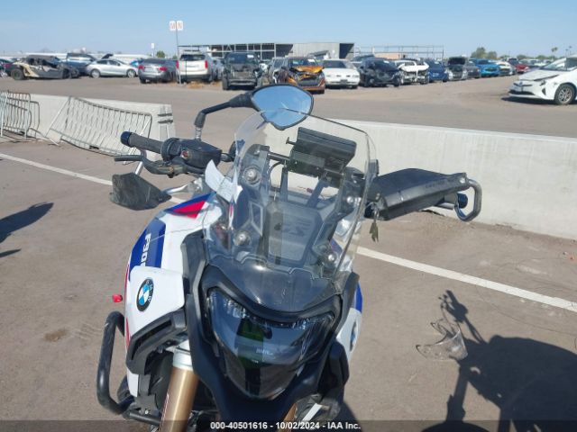 2024 BMW F 900 WB10K6302R6K48881 Photo 4