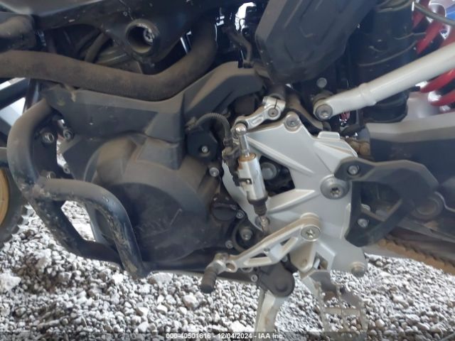 2024 BMW F 900 WB10K6302R6K48881 Photo 8