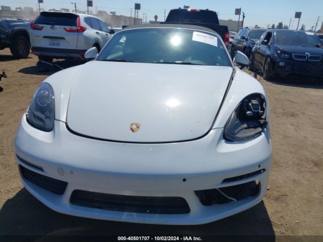 WP0CB2A81KS228734 Porsche 718 Boxster S