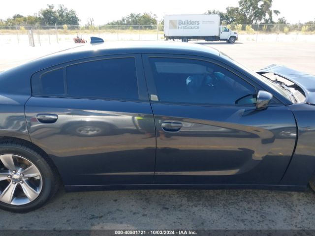 2C3CDXHG2JH153525 Dodge Charger Sxt Plus Rwd