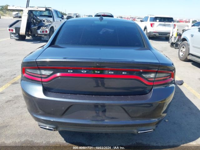 2C3CDXHG2JH153525 Dodge Charger Sxt Plus Rwd