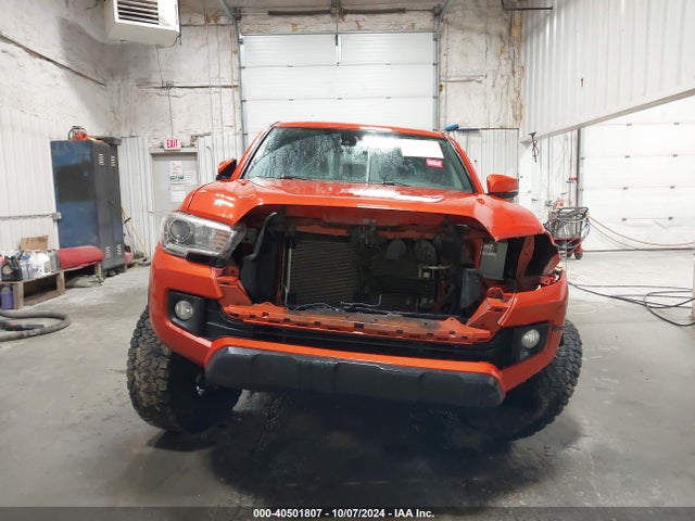 3TMDZ5BN0JM043569 Toyota Tacoma Trd Off Road