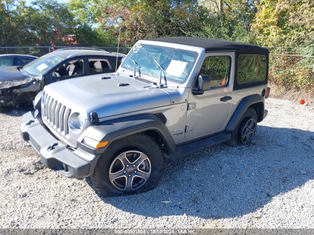 1C4GJXAN9JW225692 Jeep Wrangler Sport S 4x4