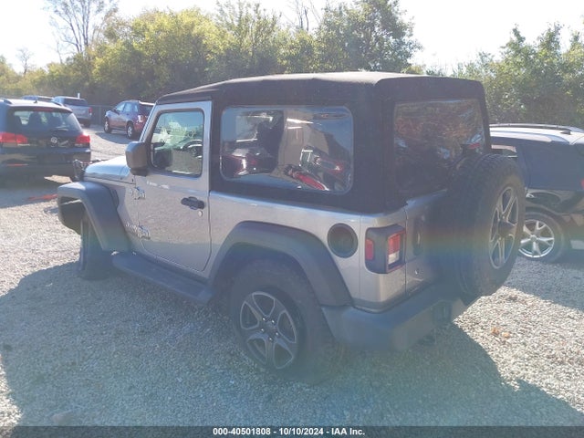 1C4GJXAN9JW225692 Jeep Wrangler Sport S 4x4