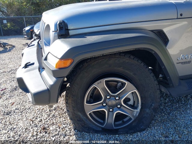 1C4GJXAN9JW225692 Jeep Wrangler Sport S 4x4