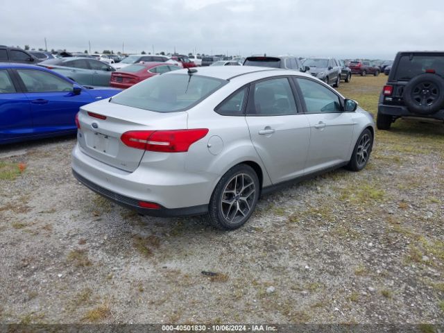 1FADP3H2XJL319514 Ford FOCUS SEL