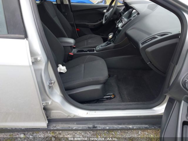 1FADP3H2XJL319514 Ford FOCUS SEL