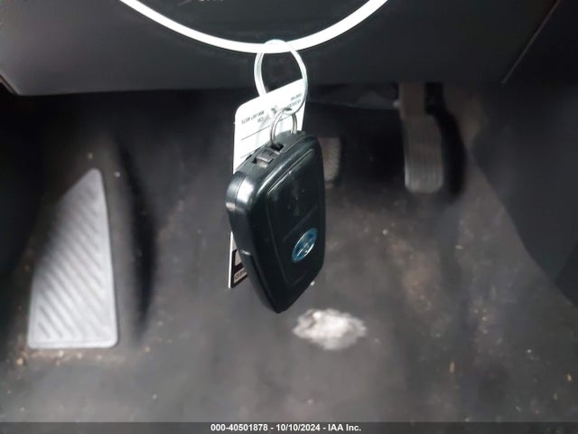 JTDEAMDE4MJ000115 Toyota Corolla Hybrid Le