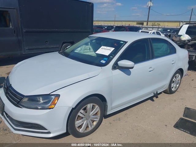 3VW2B7AJ7HM397702 Volkswagen Jetta 1.4t S