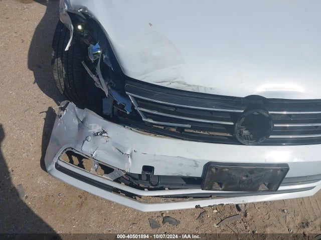 3VW2B7AJ7HM397702 Volkswagen Jetta 1.4t S