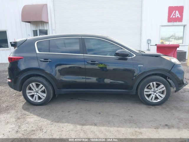 KNDPMCAC5H7123812 KIA Sportage Lx
