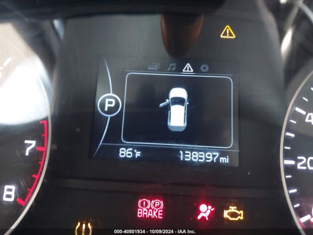 KNDPMCAC5H7123812 KIA Sportage Lx