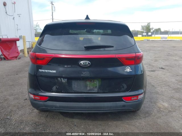 KNDPMCAC5H7123812 KIA Sportage Lx