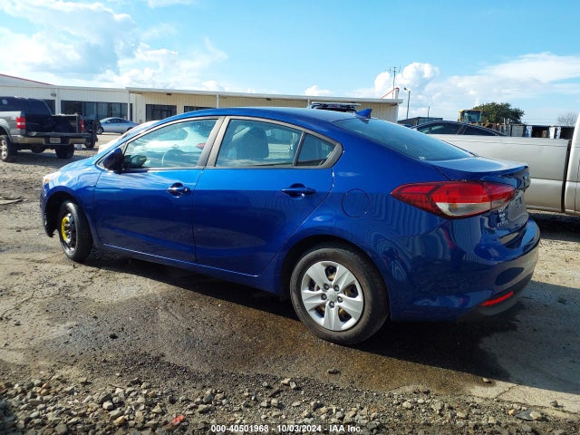 KIA FORTE LX 2017 3KPFK4A71HE042025 Image 3