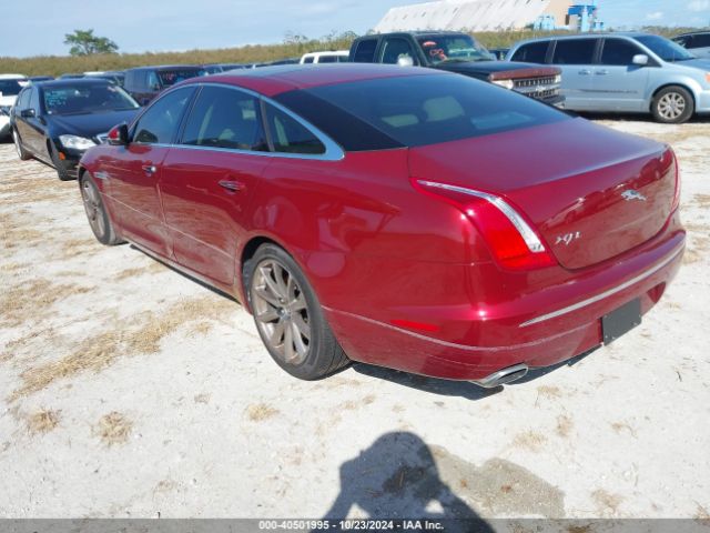 2011 JAGUAR XJ SAJWA2GB9BLV07928 Photo 2