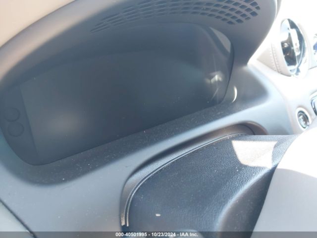 2011 JAGUAR XJ SAJWA2GB9BLV07928 Photo 6