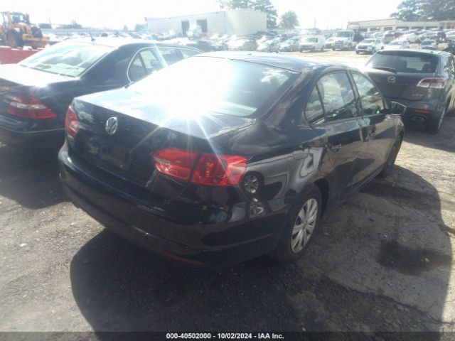3VW2K7AJ6EM331377 Volkswagen Jetta 2.0l S