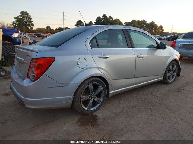 Chevrolet Sonic Rs Auto 2015 1G1JG5SB4F4179343 Image 4