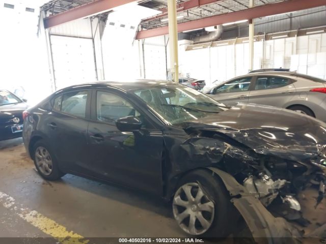 JM1BM1U70E1172511 Mazda Mazda3 I Sport