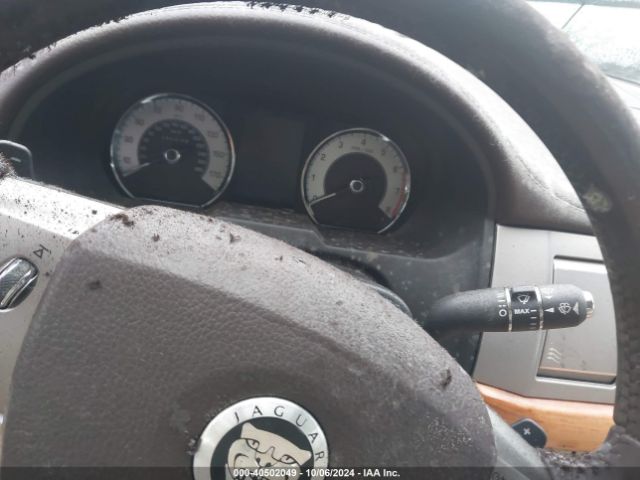 2010 JAGUAR XF SAJWA0FA7AHR58600 Photo 6