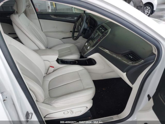 5LMCJ4C92HUL07551 Lincoln Mkc Black Label