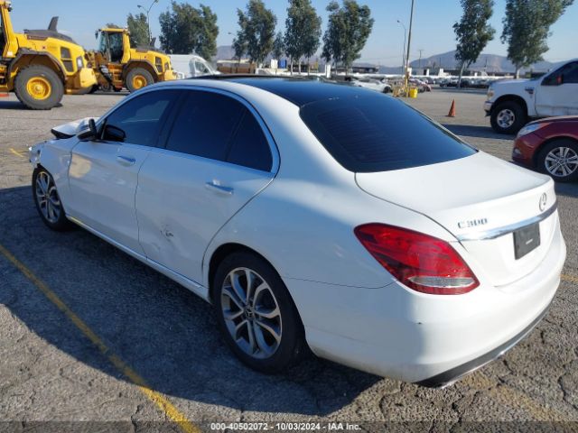 55SWF4JB8JU259515 Mercedes-Benz C 300