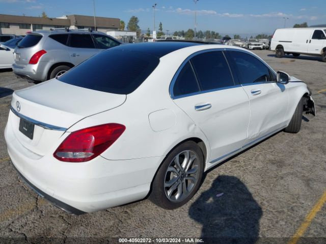 55SWF4JB8JU259515 Mercedes-Benz C 300