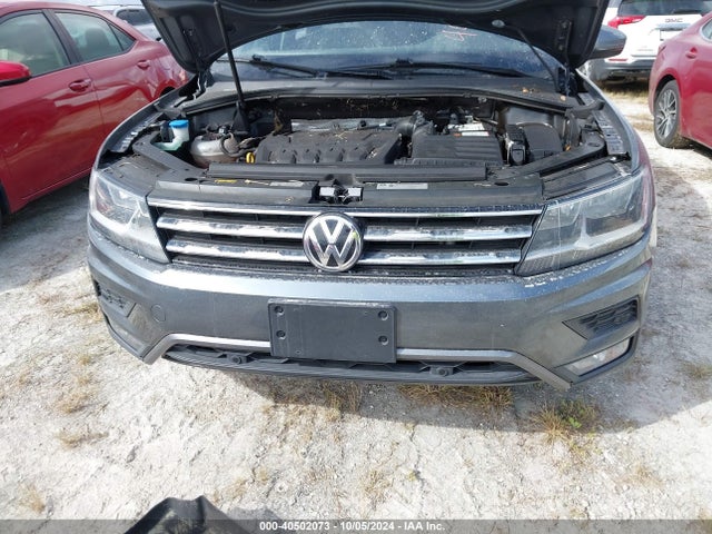 3VV3B7AX1LM074218 Volkswagen Tiguan 2.0t Se/2.0t Se R-line Black/2.0t Sel