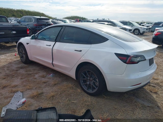 2021 TESLA MODEL 3 5YJ3E1EB1MF094332 Photo 2