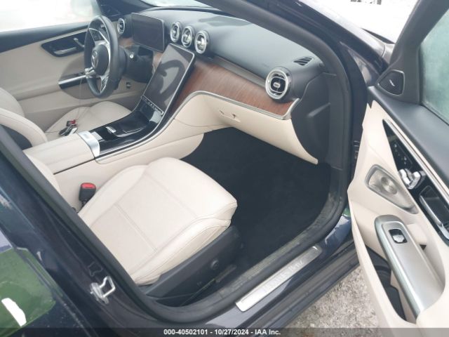 W1KAF4GB2NR014301 Mercedes-Benz C 300 Sedan