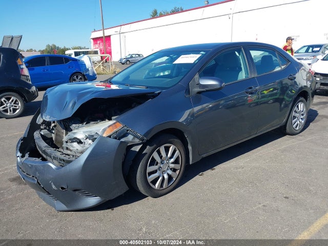 Toyota COROLLA LE 2015 2T1BURHE7FC413680 Image 2