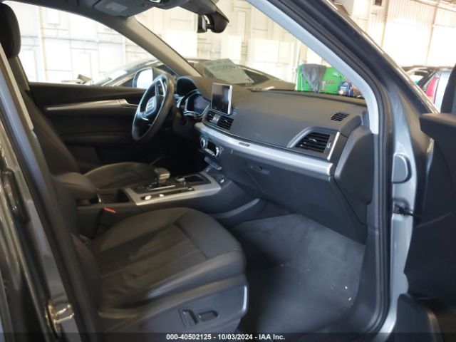 WA1ANAFY8J2220771 Audi Q5 2.0t Premium/2.0t Tech Premium