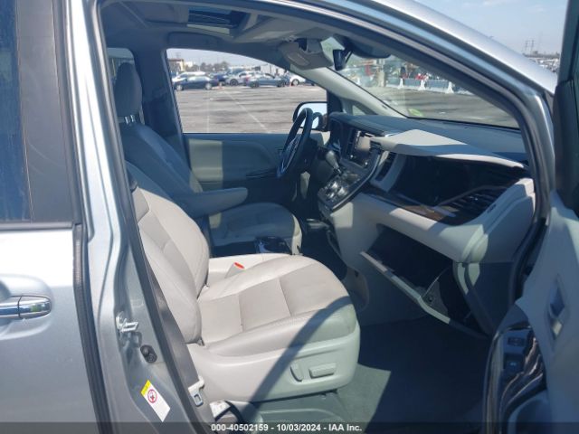 5TDYZ3DC4KS006690 Toyota Sienna Xle 8 Passenger