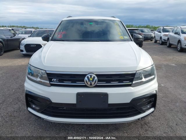 3VV2B7AX5MM111901 Volkswagen Tiguan 2.0t Se/2.0t Se R-line Black/2.0t Sel