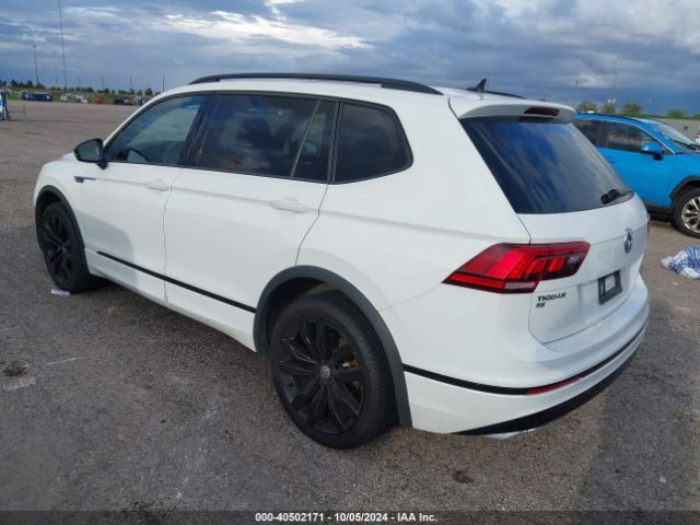 3VV2B7AX5MM111901 Volkswagen Tiguan 2.0t Se/2.0t Se R-line Black/2.0t Sel