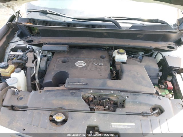 5N1AR2MN0EC713381 Nissan Pathfinder S