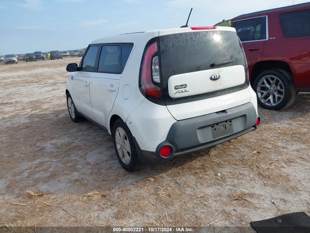 KIA Soul 2015 KNDJN2A26F7797582 Image 3