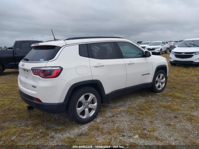 3C4NJCBB6KT851518 Jeep Compass Latitude Fwd