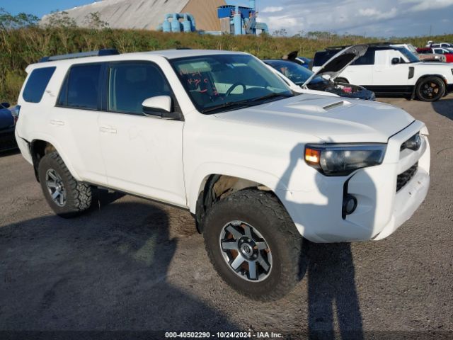 2018 TOYOTA 4RUNNER JTEBU5JR3J5560876
