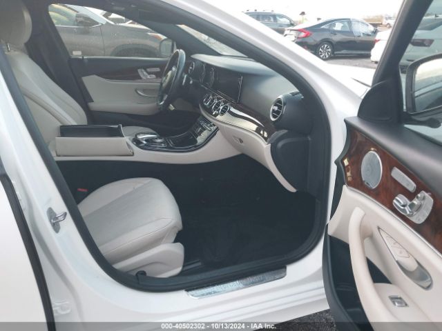 WDDZF4KB5HA201237 Mercedes-Benz E 300 4matic
