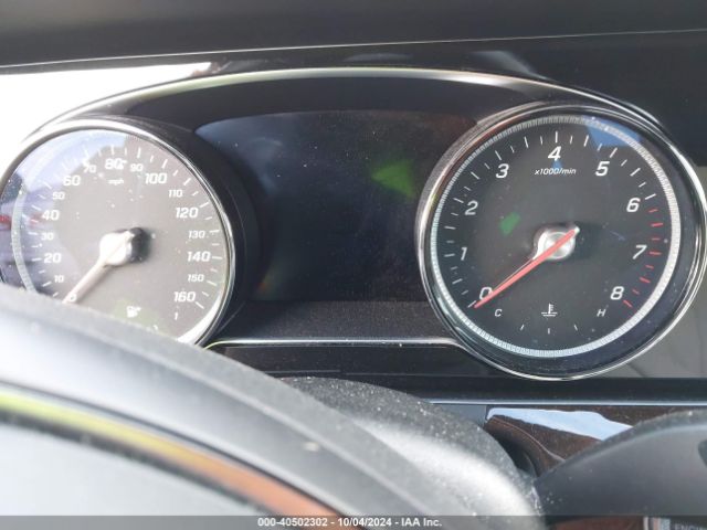 WDDZF4KB5HA201237 Mercedes-Benz E 300 4matic