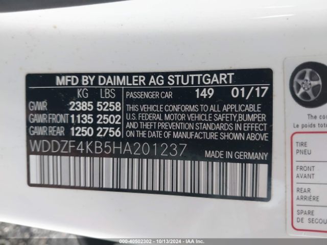 WDDZF4KB5HA201237 Mercedes-Benz E 300 4matic