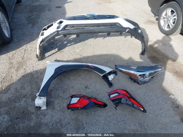 JF2GUADC9R8215695 Subaru Crosstrek Premium