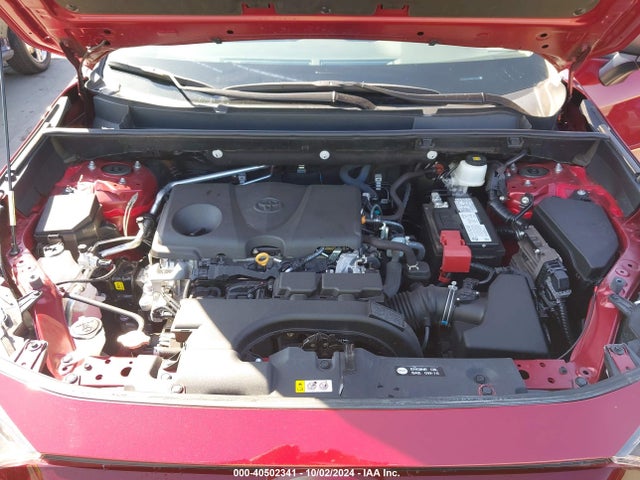 2T3H1RFV6MW176544 Toyota RAV4 LE