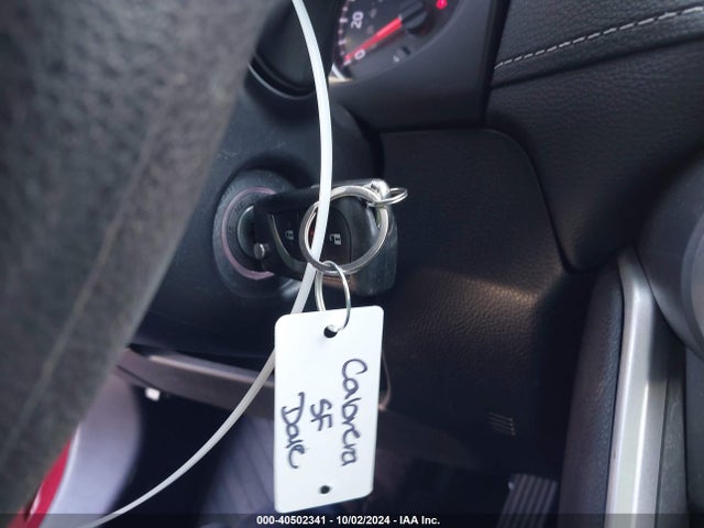 2T3H1RFV6MW176544 Toyota RAV4 LE