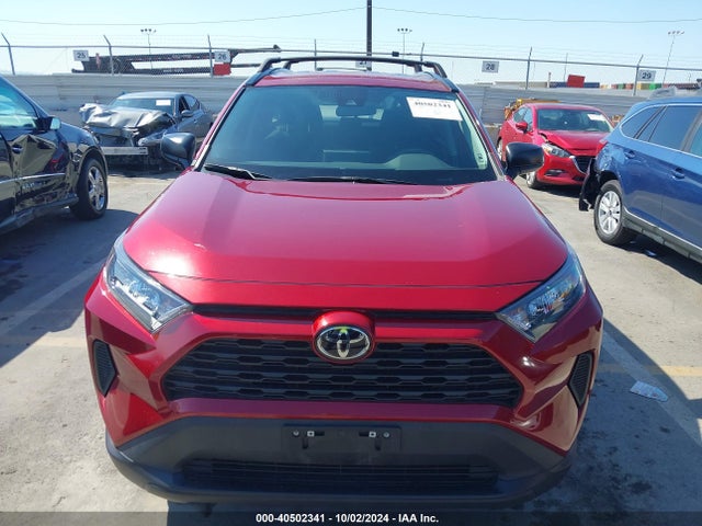 2T3H1RFV6MW176544 Toyota RAV4 LE