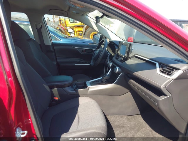 2T3H1RFV6MW176544 Toyota RAV4 LE