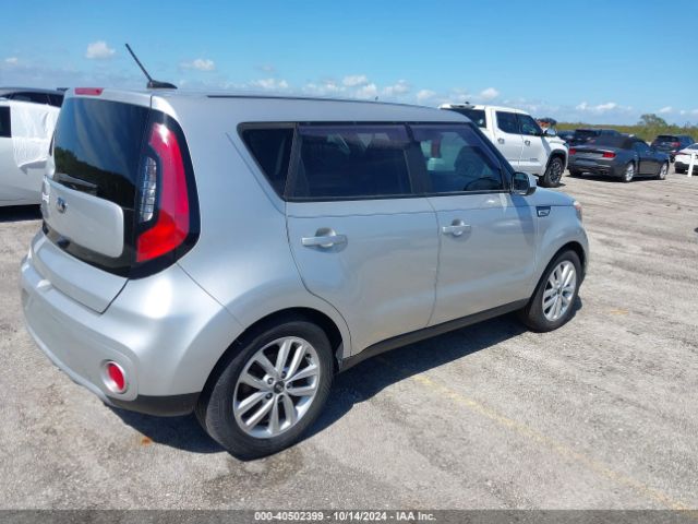 KNDJP3A56K7628523 KIA SOUL +